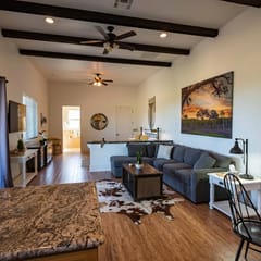Frontier Hideaway