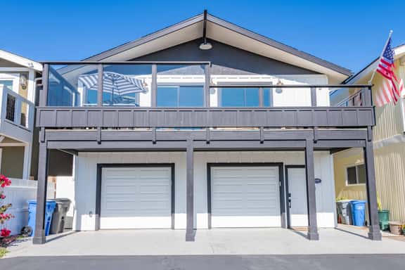 Beach Bum Retreat - Image 1