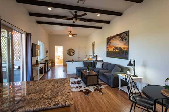 Frontier Hideaway - Image 1