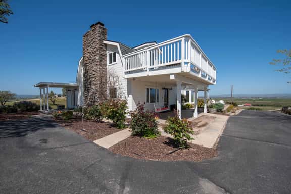 Hidden Acre Vineyard - Image 1