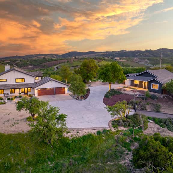 Mira Vista Guest House - Image 1